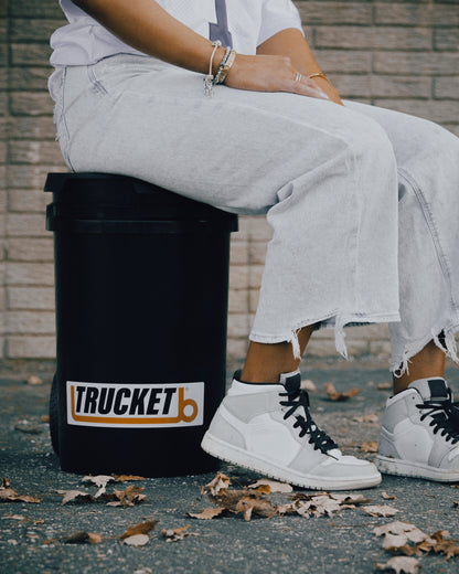 Trucket Bucket
