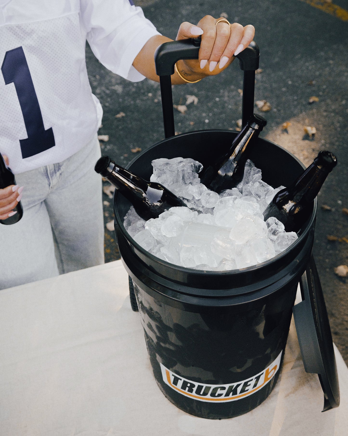 Trucket Bucket