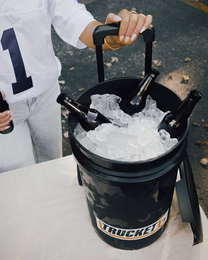 Trucket Bucket